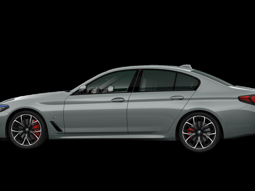 BMW M550