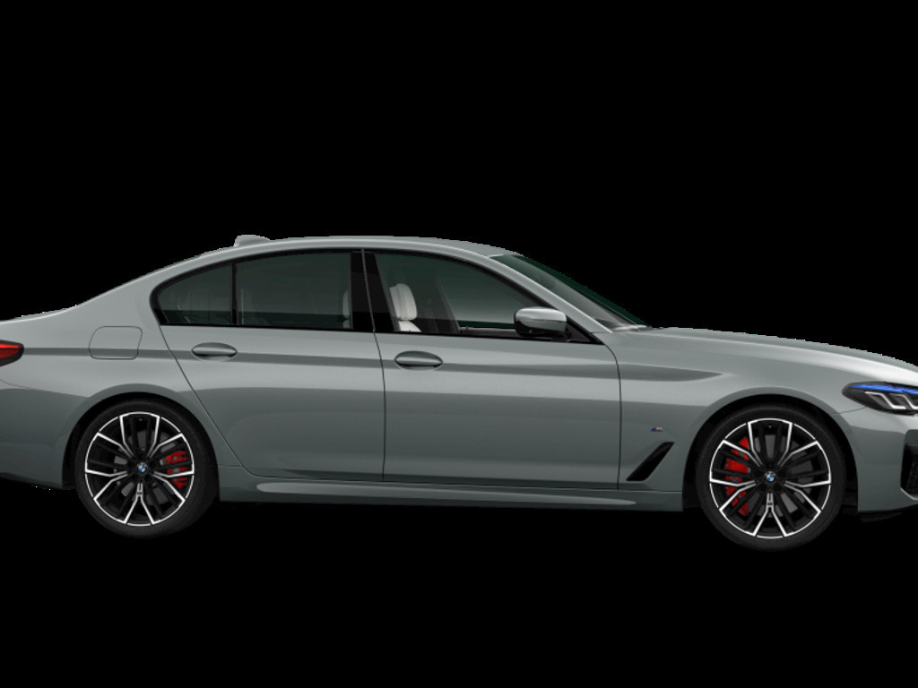 BMW M550