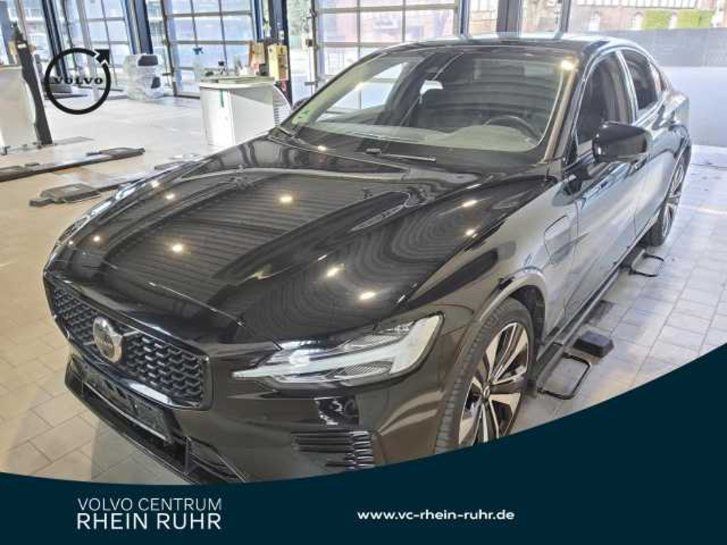 Volvo S60 2023 Hybride Benzine