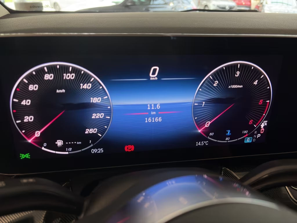 Mercedes-Benz Marco Polo