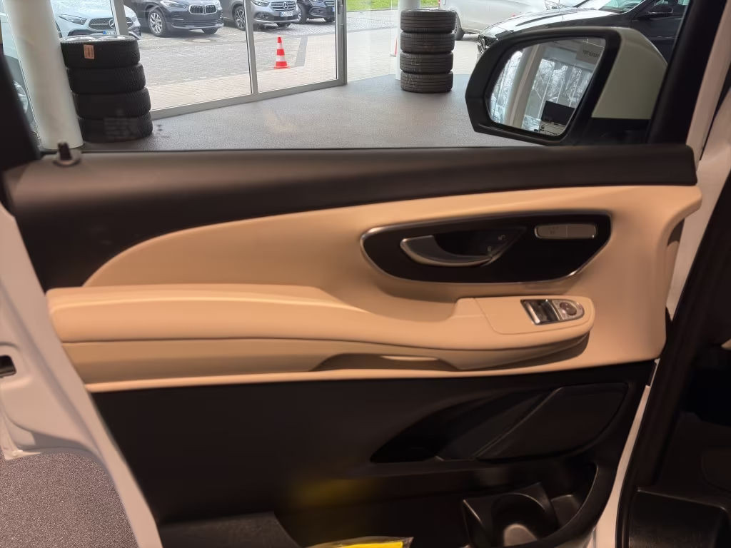 Mercedes-Benz Marco Polo