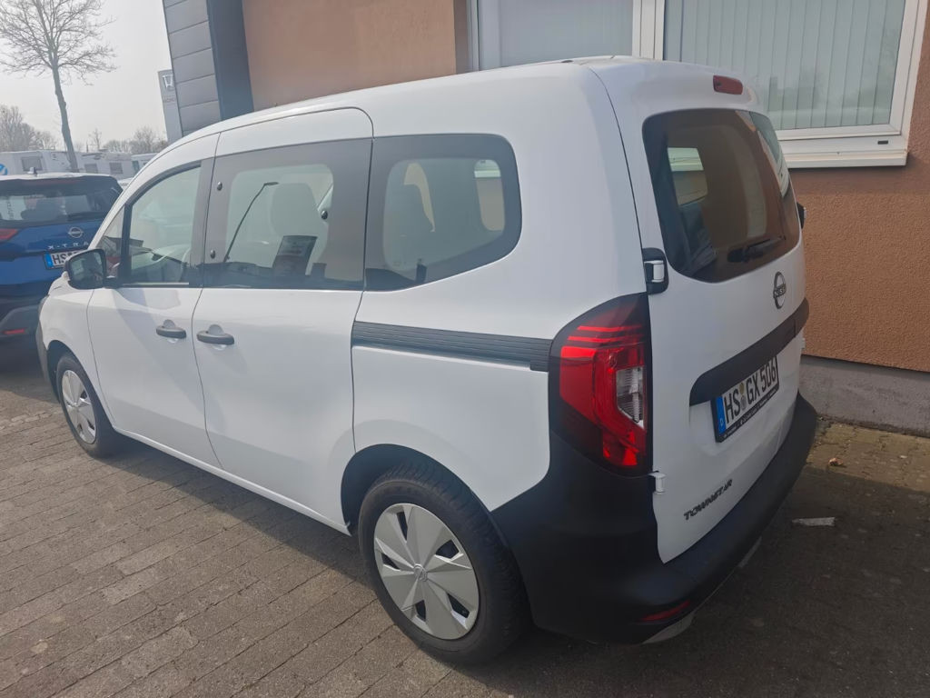 Nissan Townstar