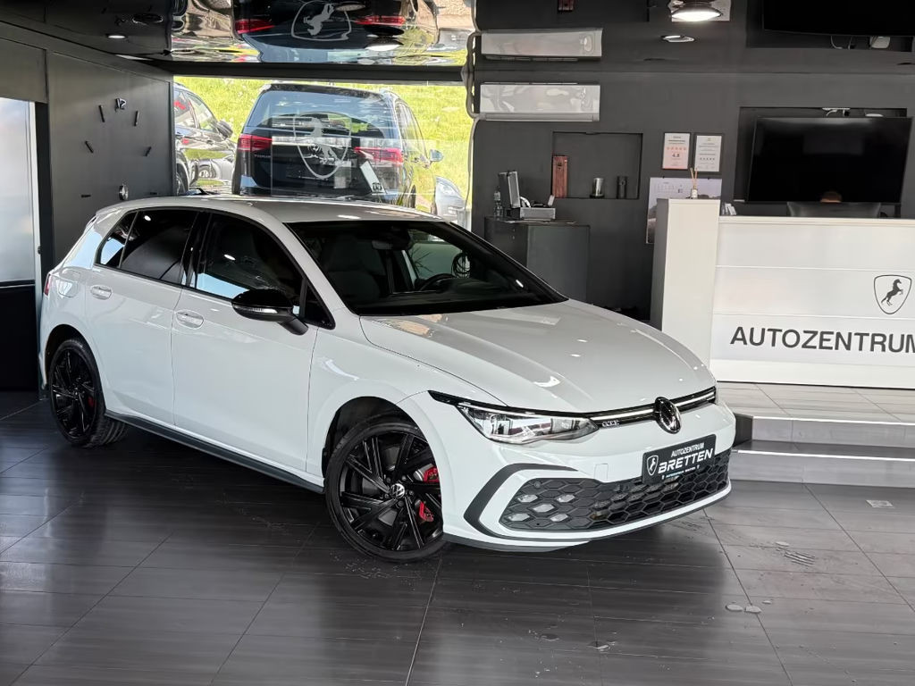 Volkswagen Golf 2022 Hybride Benzine