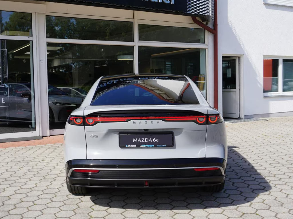 Mazda 6e