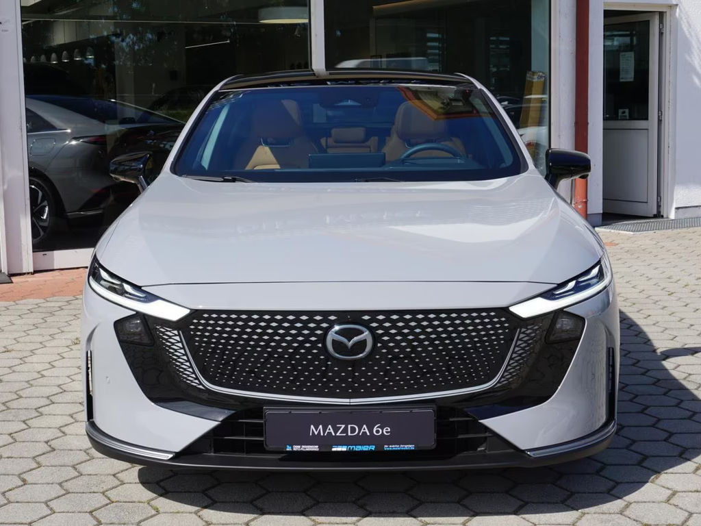 Mazda 6e