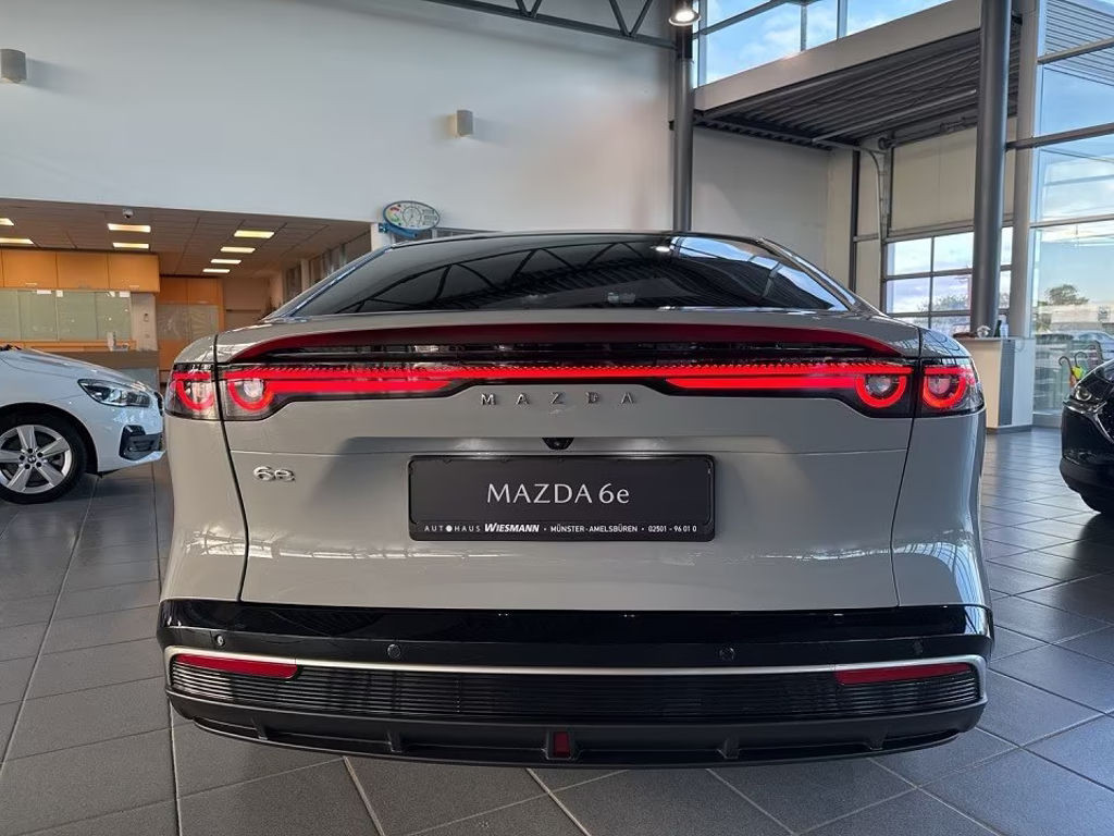 Mazda 6e