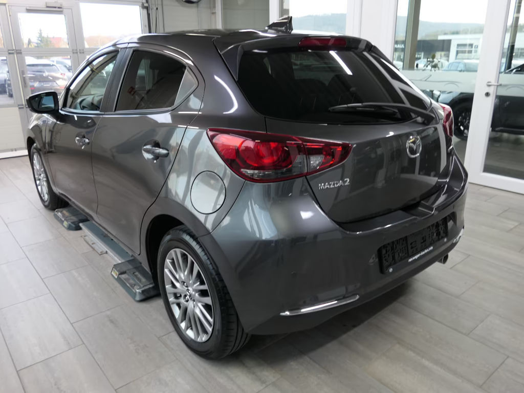 Mazda 2