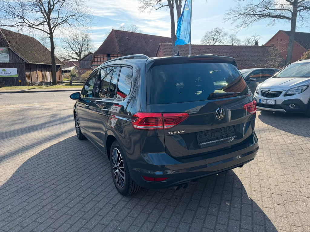 Volkswagen Touran