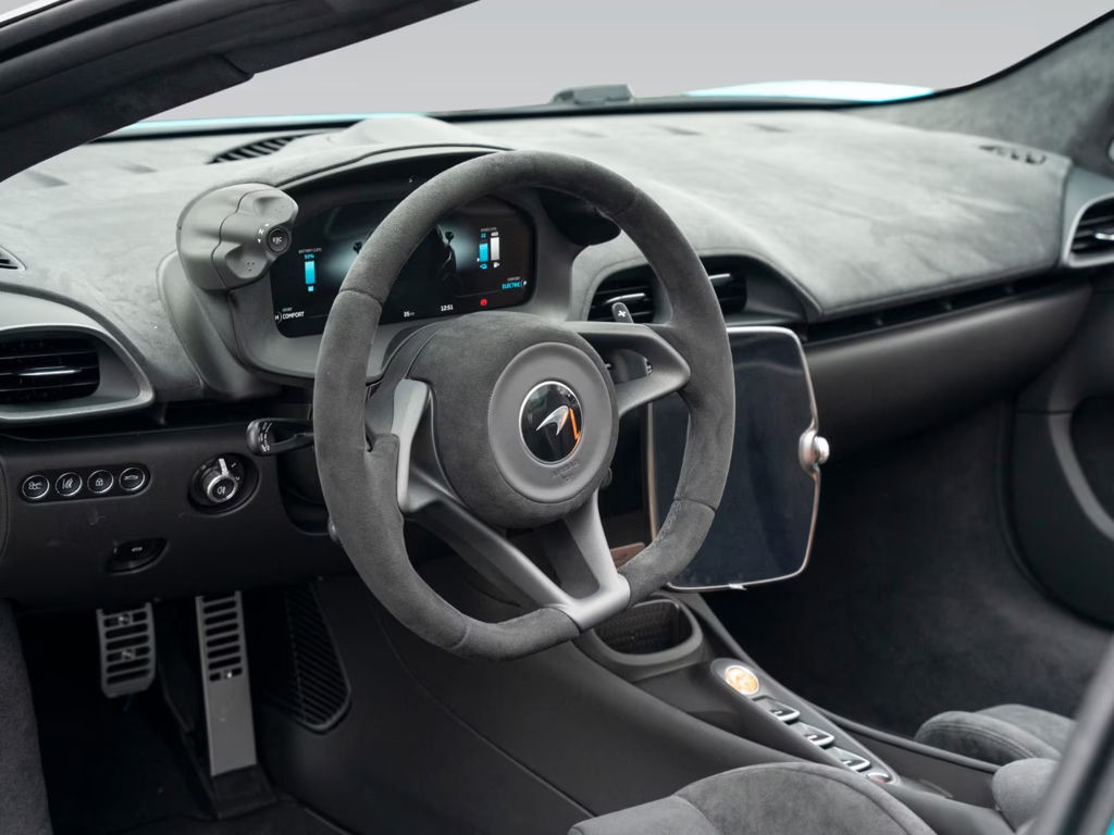 McLaren Artura
