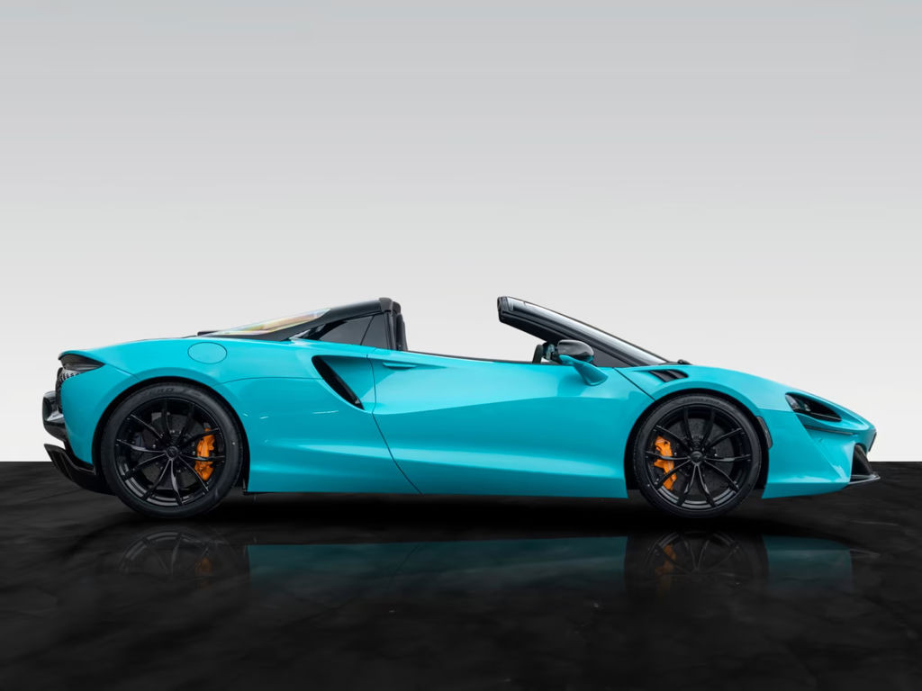 McLaren Artura