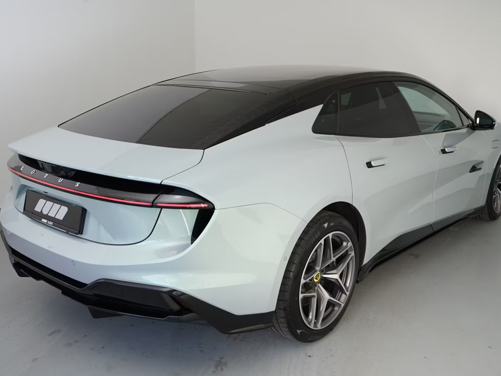 Lotus Emeya