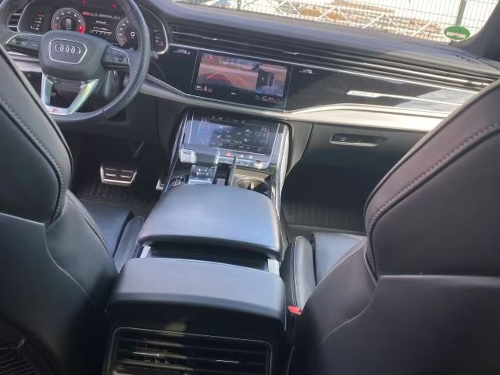 Audi SQ8