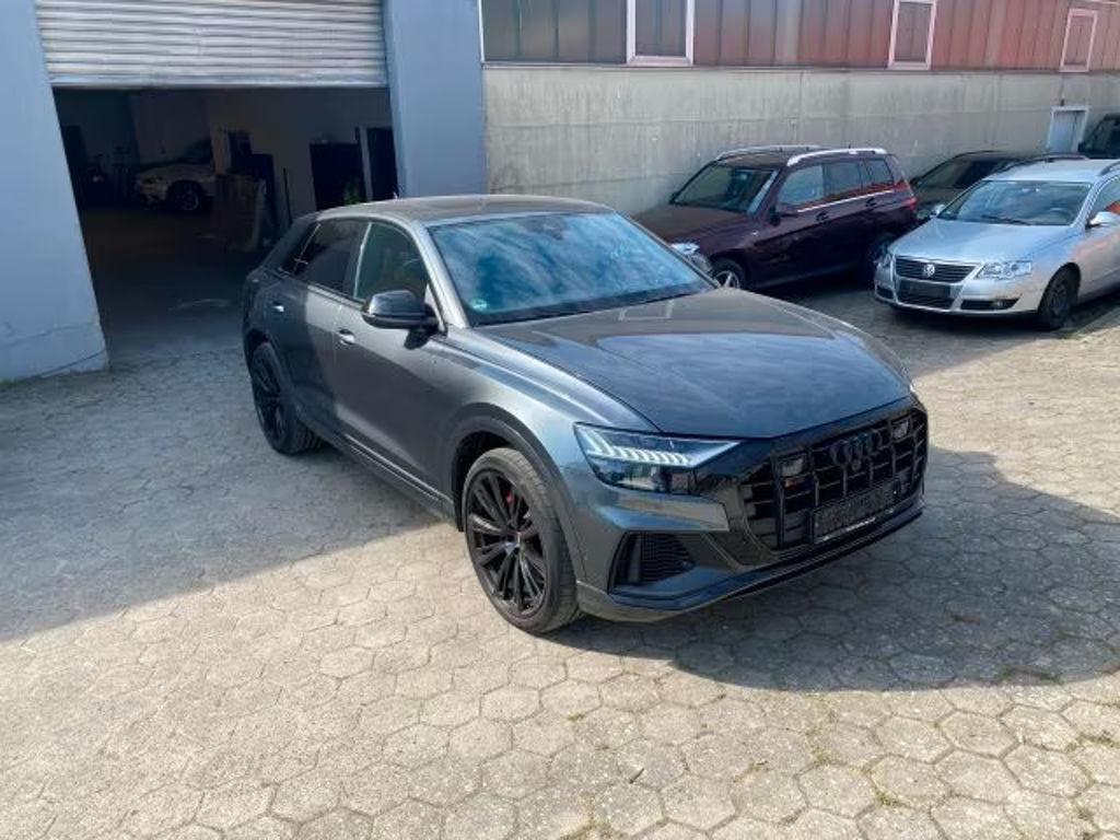 Audi SQ8
