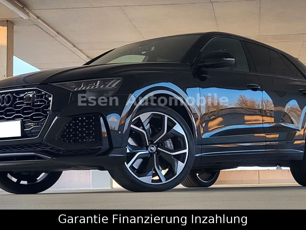 Audi RS Q8
