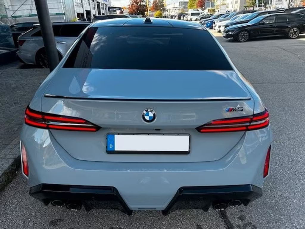 BMW M5