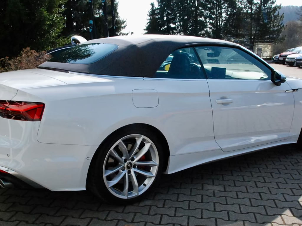 Audi S5