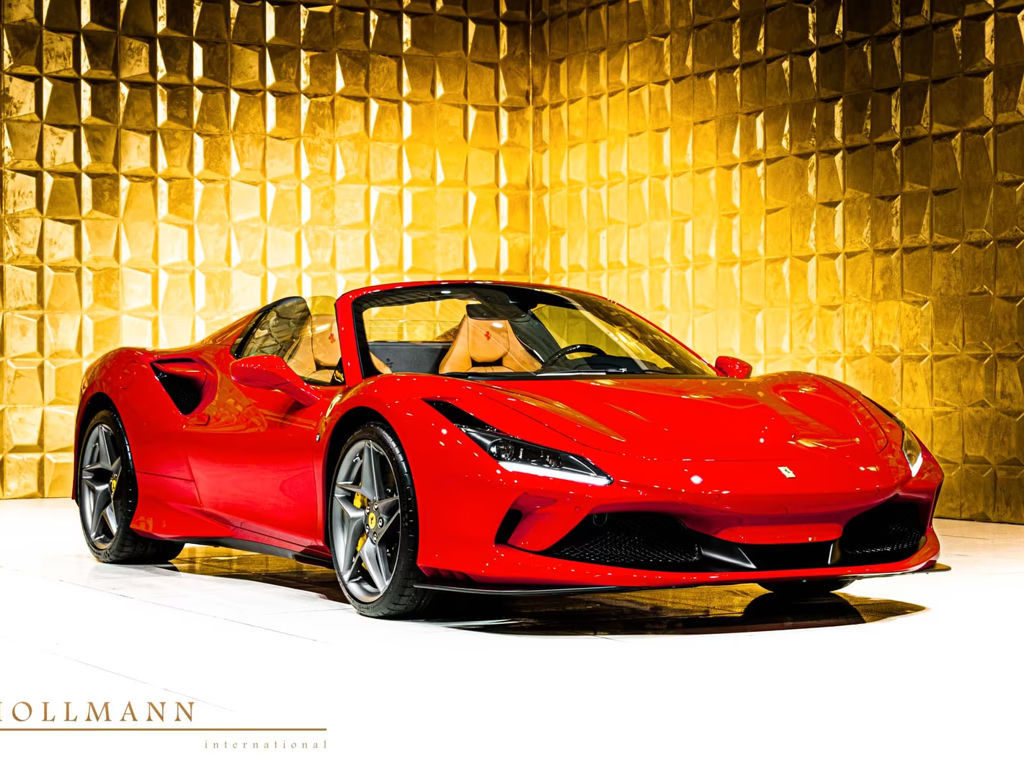 Ferrari F8 2023 Benzine