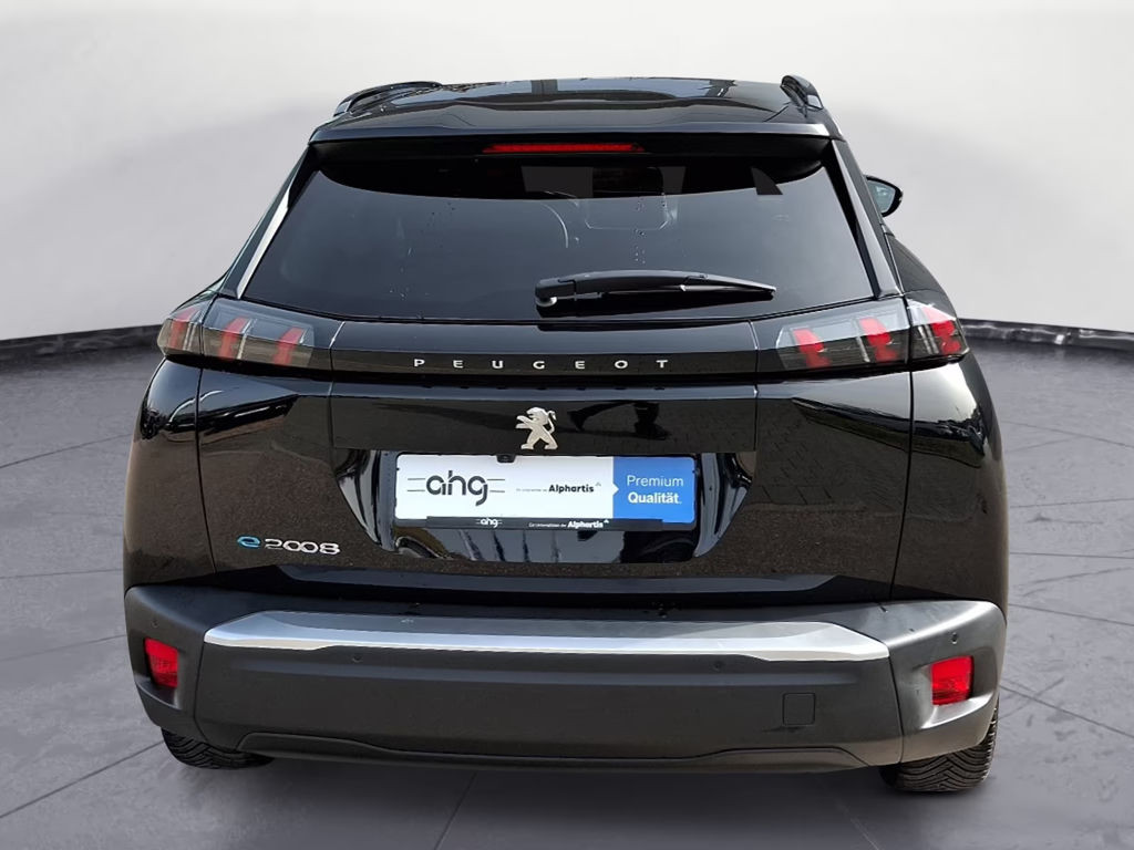 Peugeot e-2008