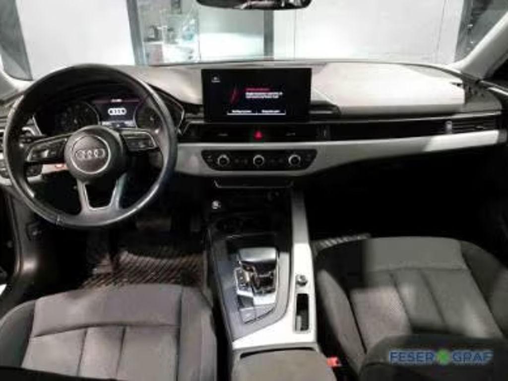 Audi A4 2022 Benzine
