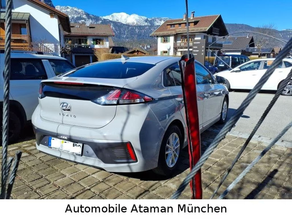 Hyundai Ioniq