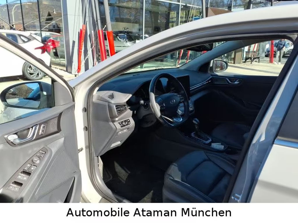 Hyundai Ioniq