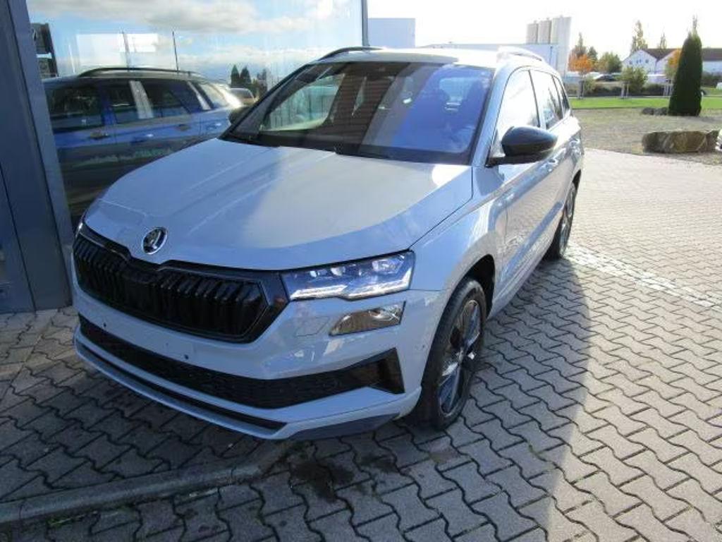 Skoda Karoq 2024 Benzine