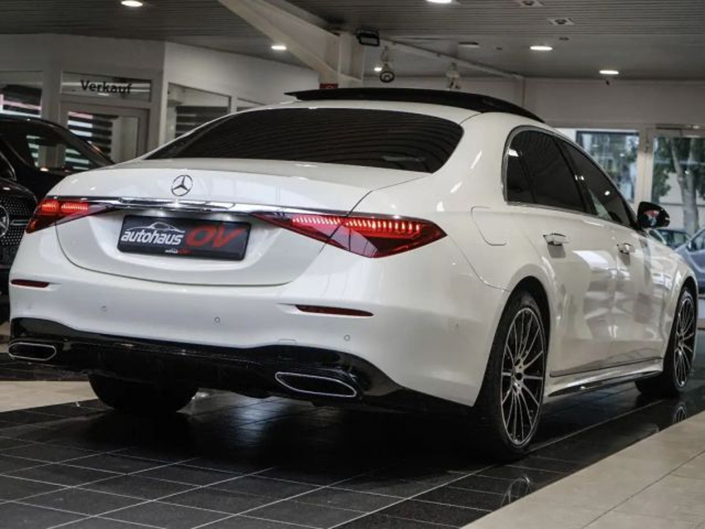 Mercedes-Benz S-Klasse