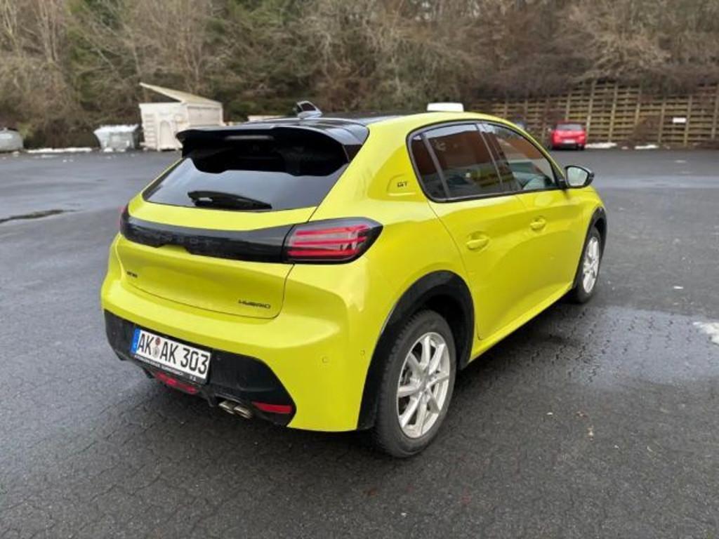 Peugeot 208