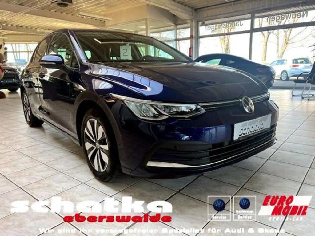 Volkswagen Golf 2023 Benzine
