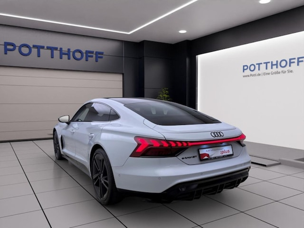 Audi e-tron GT