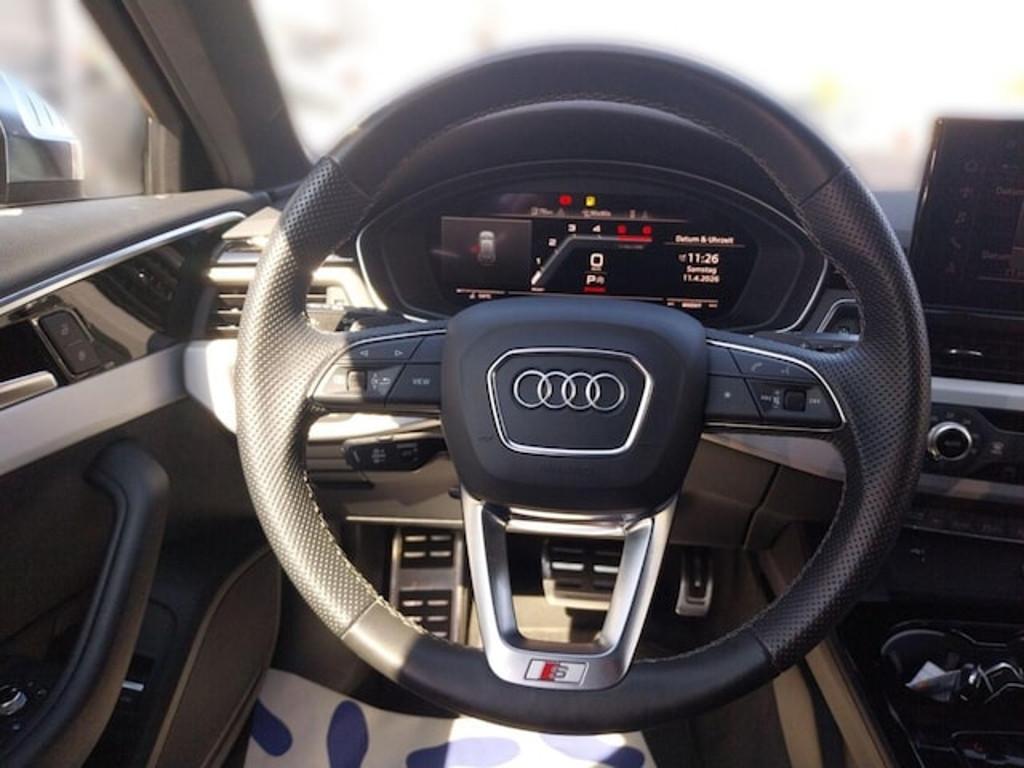 Audi S4