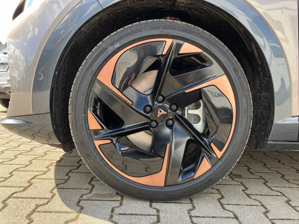 Cupra Tavascan