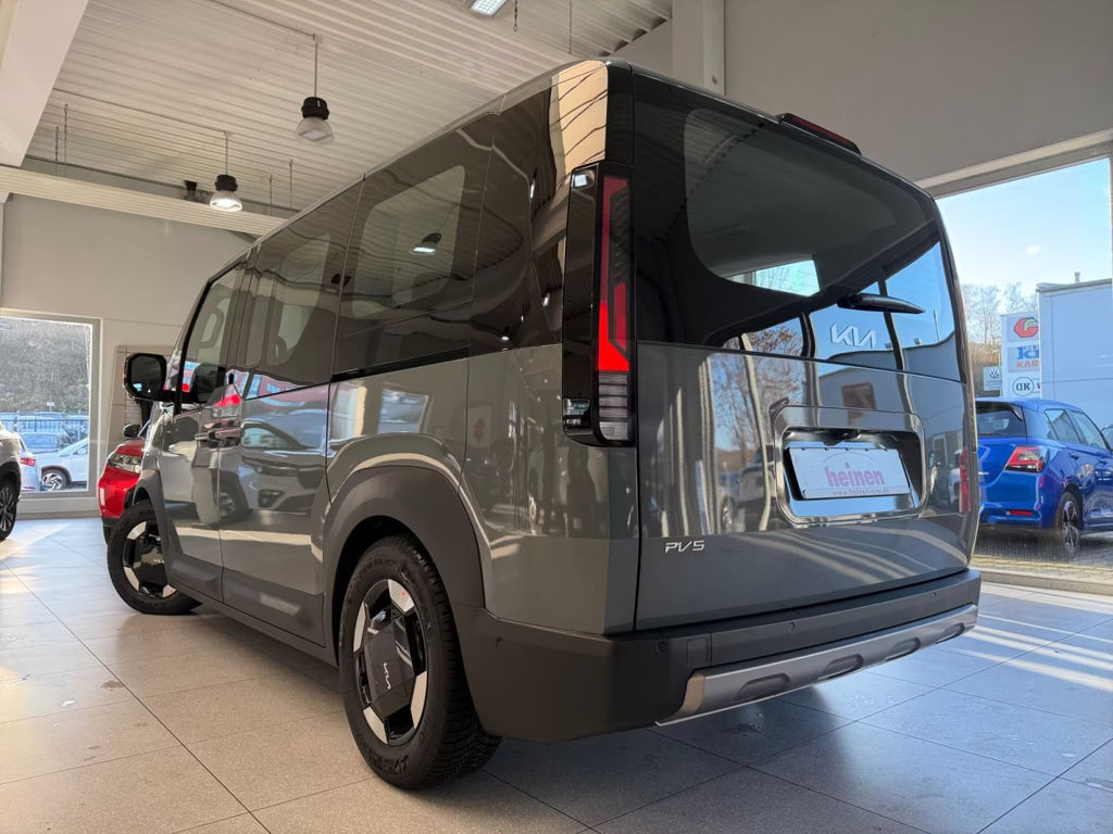 Kia PV5 Passenger