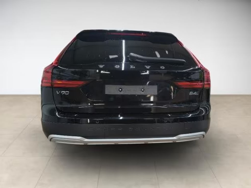 Volvo V90 Cross Country