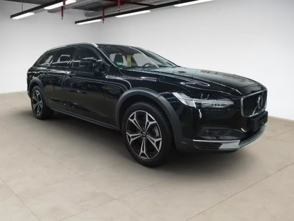 Volvo V90 Cross Country