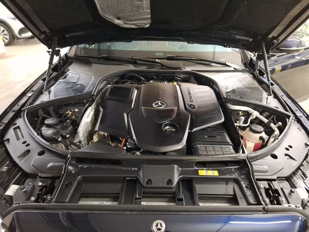 Mercedes-Benz S-Klasse