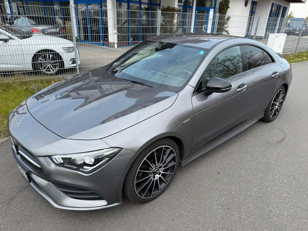 Mercedes-Benz CLA-Klasse