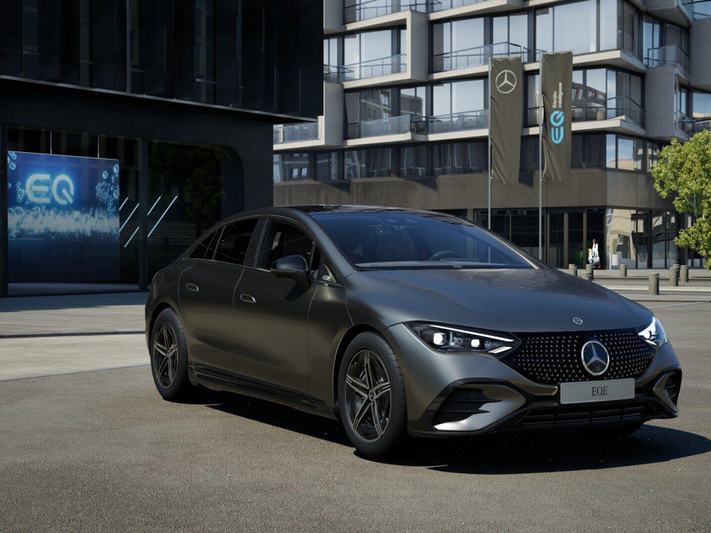 Mercedes-Benz EQE