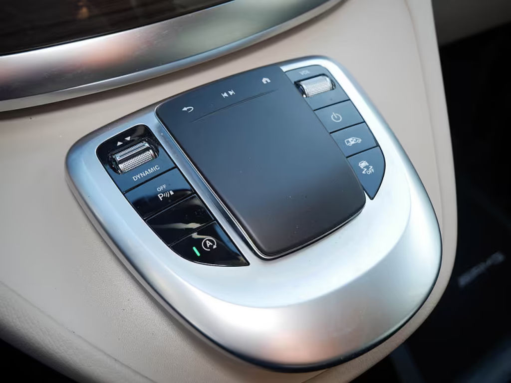 Mercedes-Benz Marco Polo