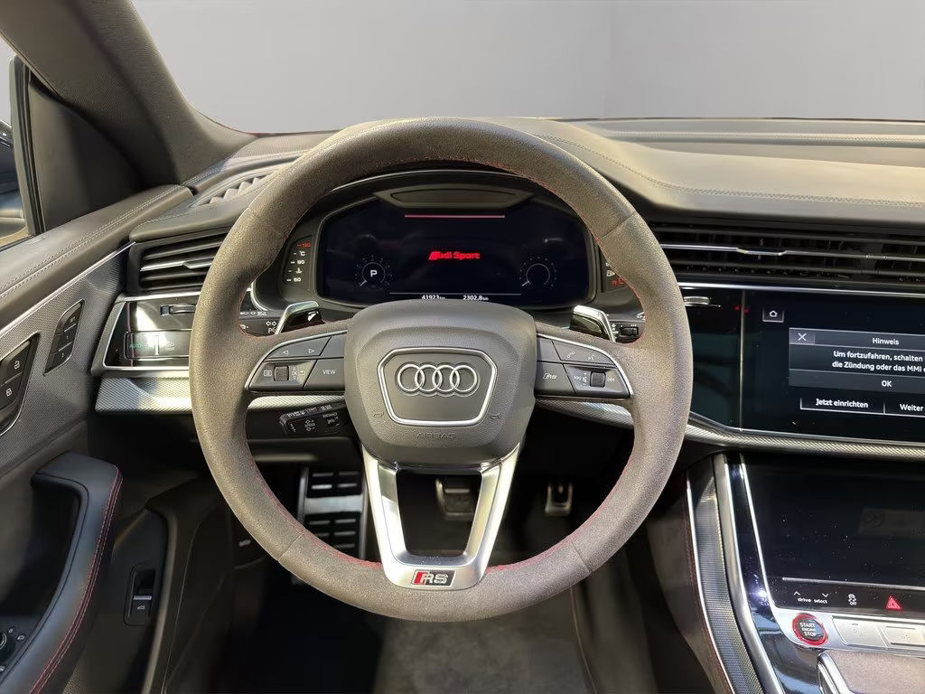 Audi RS Q8