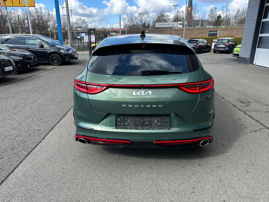 Kia ProCeed
