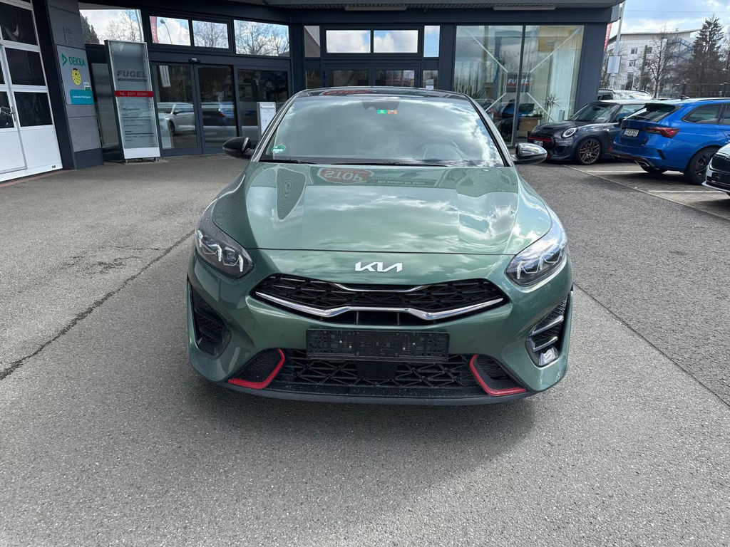 Kia ProCeed