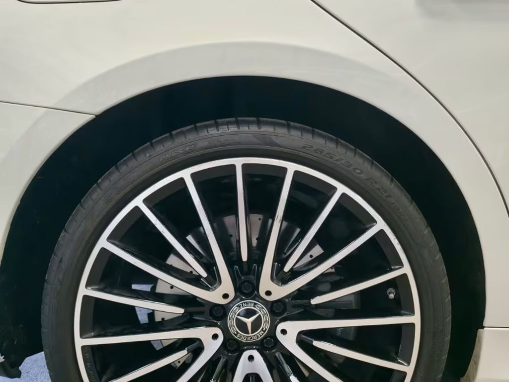 Mercedes-Benz S-Klasse