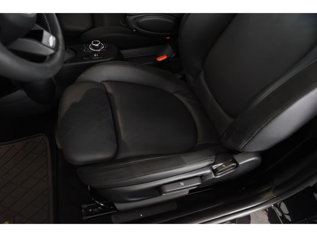 Mini John Cooper Works Cabrio