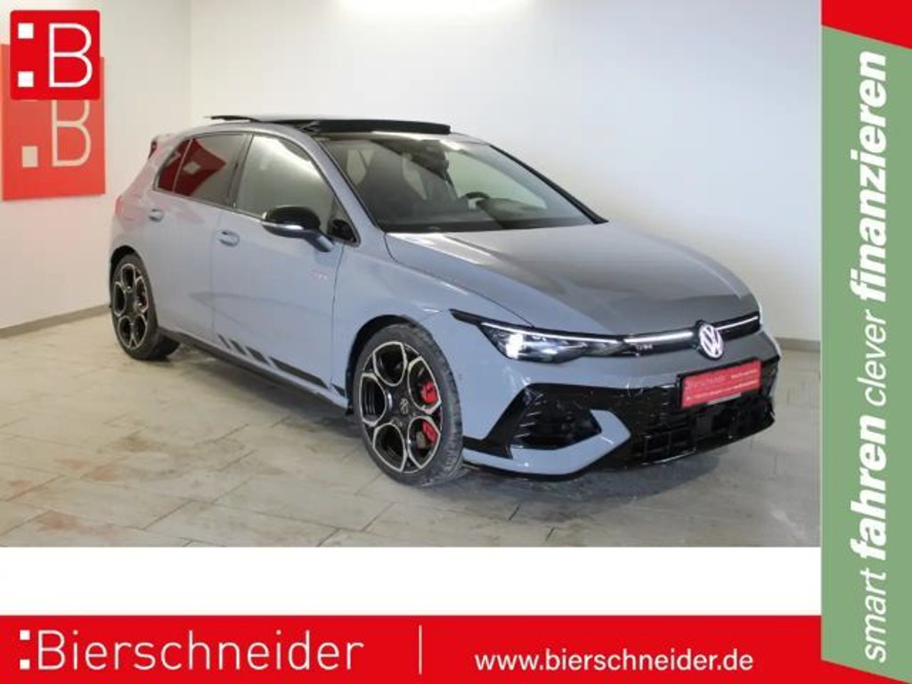 Volkswagen Golf 2025 Benzine