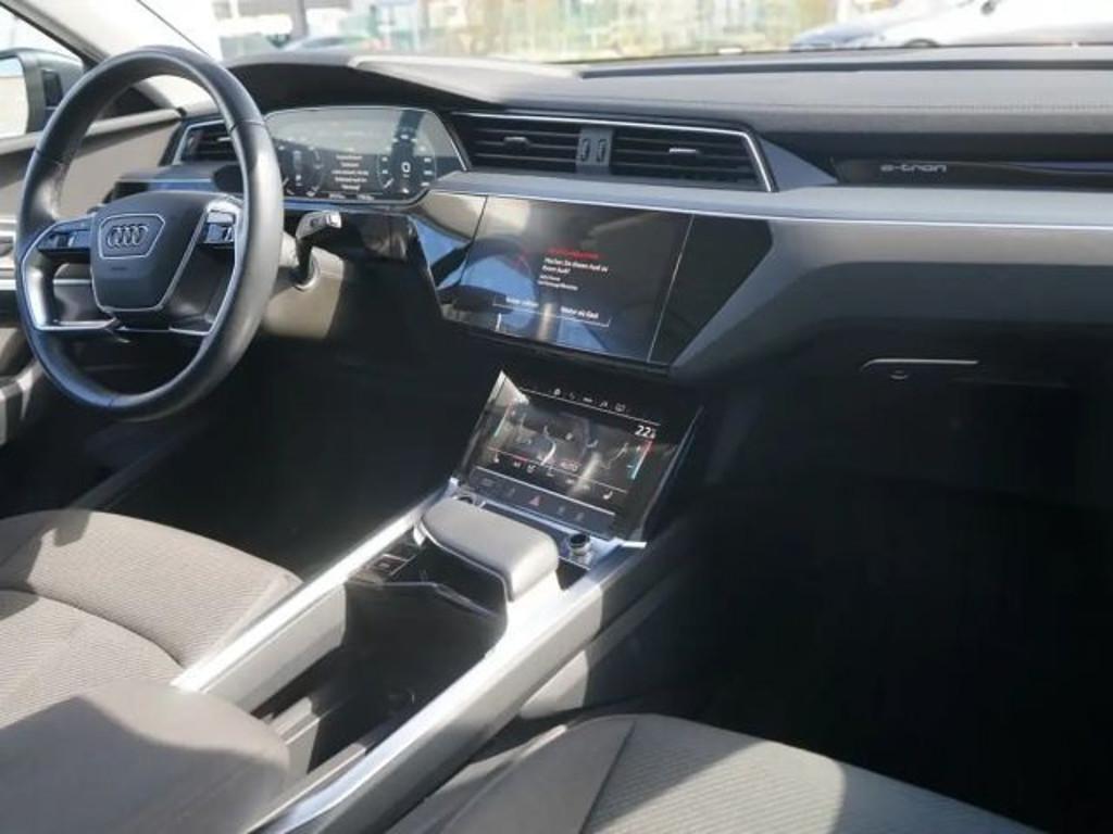 Audi Q8 e-tron