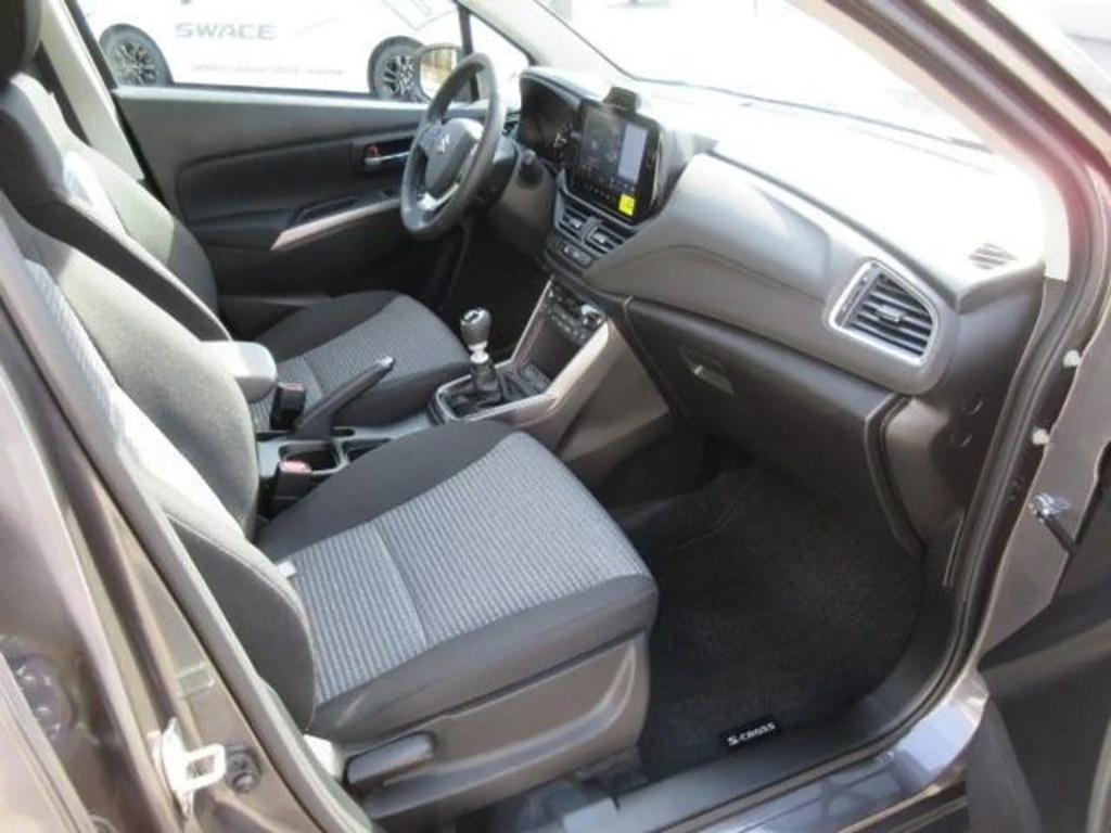 Suzuki S-Cross