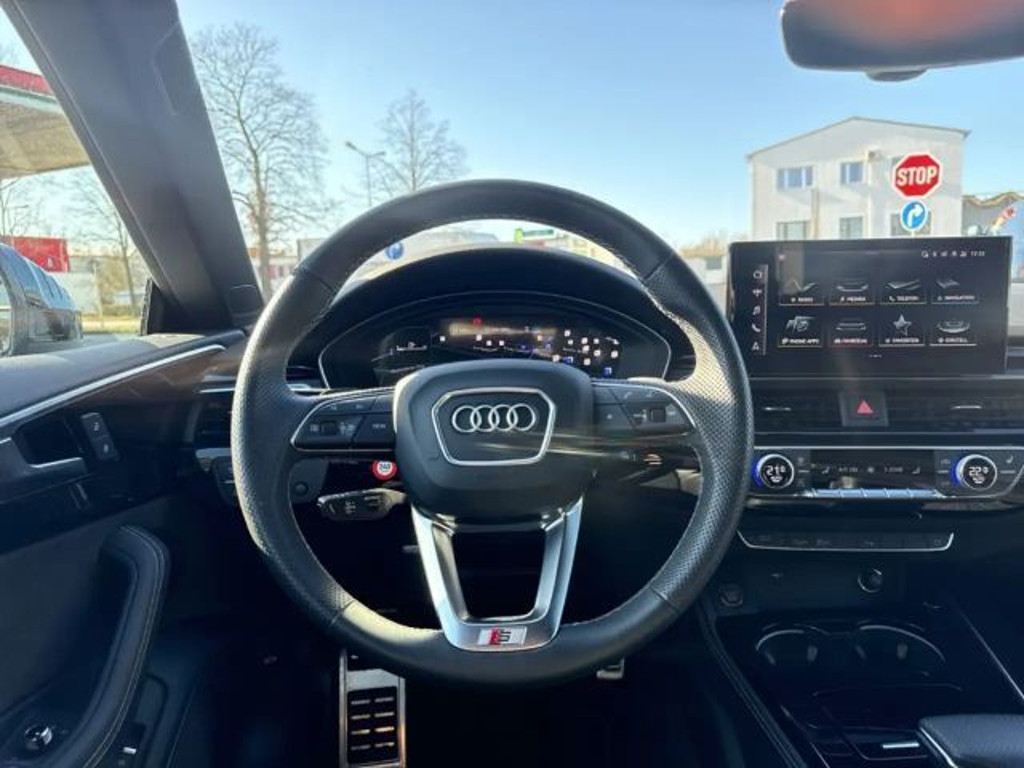 Audi S5