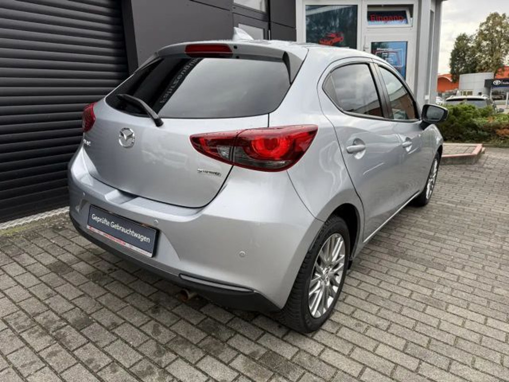Mazda 2