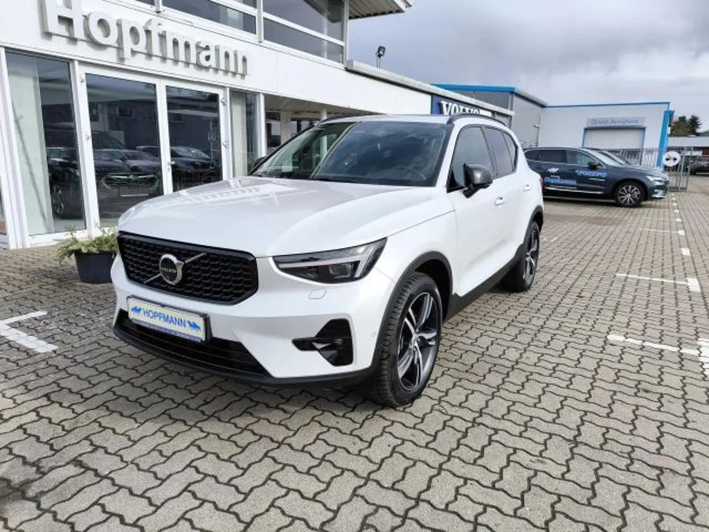 Volvo XC40 2025 Benzine